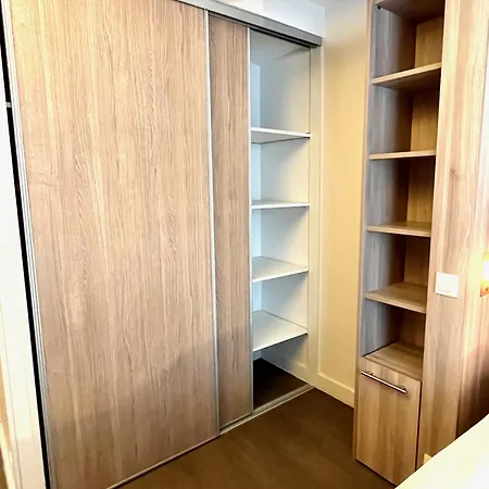 Joli Sur Les Quais *